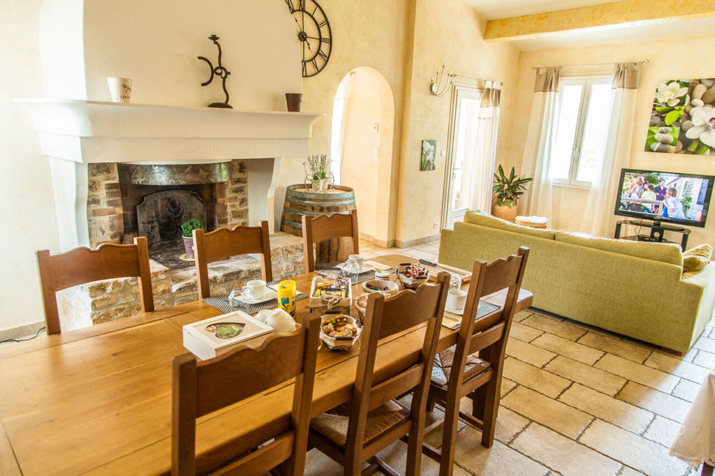 chambre d'hote de charme dans le Haut-Var au Château Sainte Croix